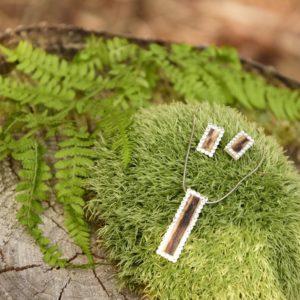 nausnice-obdelnicek-s-bilymi-kaminky (1)