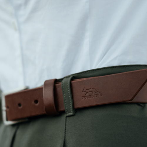 Kolekce sperku ktera obsahuje kousky prirody zalite v pryskyrici jsou jedinecne a kazdy z nich zachycuje krasu prirody v jejich nejryzejsich formach. 1